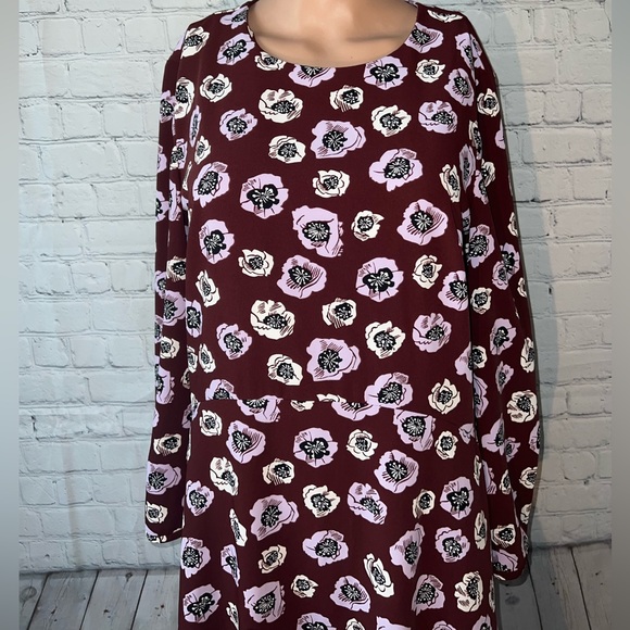 Ann Taylor Loft Dark Purple, White & Black floral dress size 8 - Picture 2 of 10